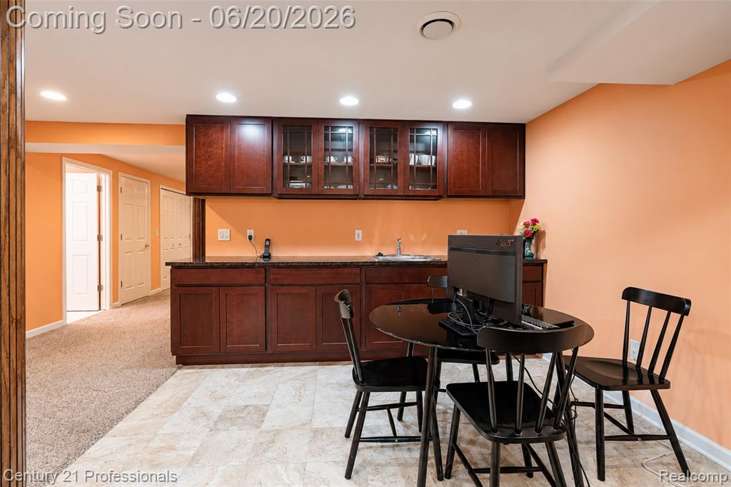 45248 Bartlett Drive, Novi, MI 48377 — Photo 50