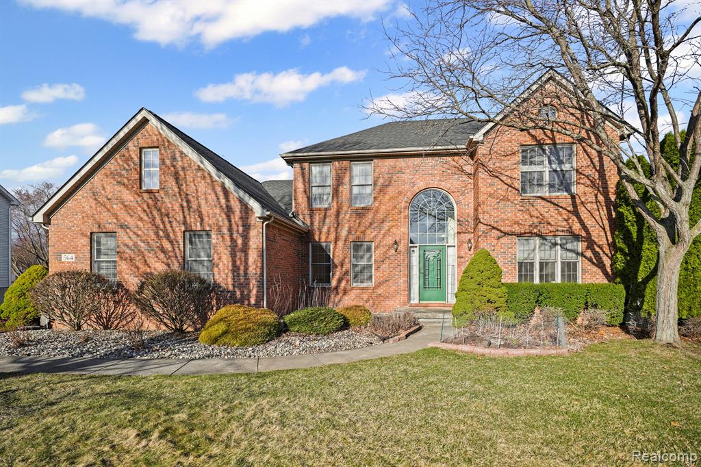 564 CHASSEUR Drive, Grand Blanc, MI 48439 — front exterior
