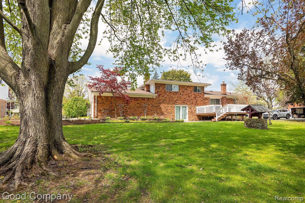 53258 BANCROFT Drive, Shelby Twp, MI 48316 — Photo 35