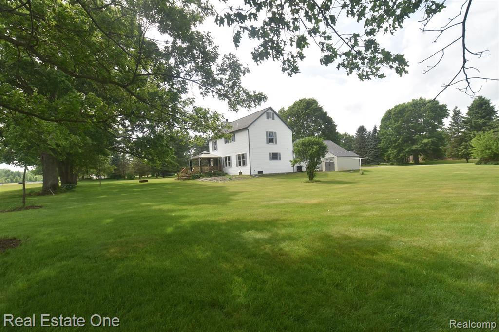 246 Nicklas Court, Oxford, MI 48371 — Photo 5