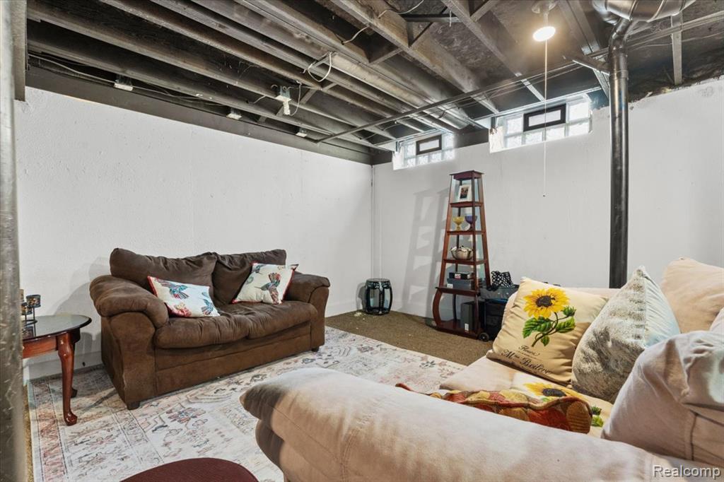 21301 E Glen Haven Circle, Northville, MI, 48167