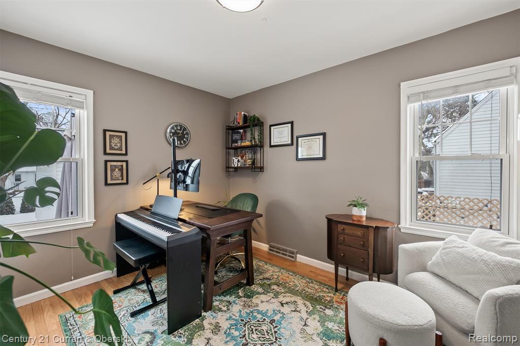 550 Arthur Street, Plymouth, MI 48170 — Photo 18