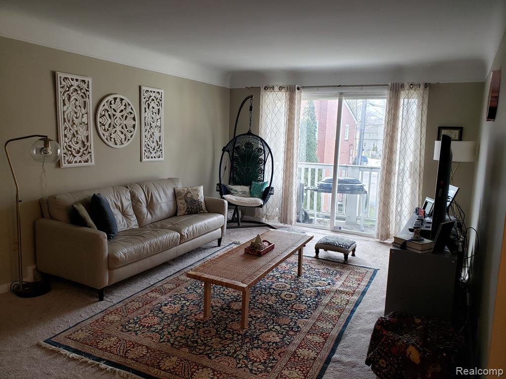 499 N ETON Street, Birmingham, MI 48009 — Photo 3