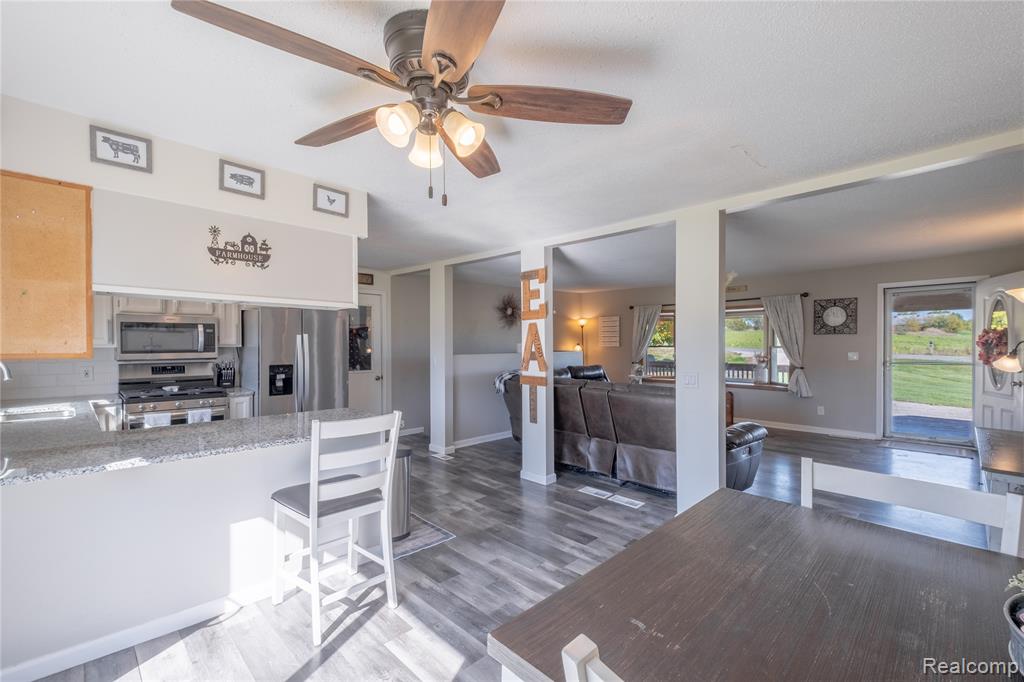 4985 Hollenbeck Road, Columbiaville, MI 48421 — Photo 15