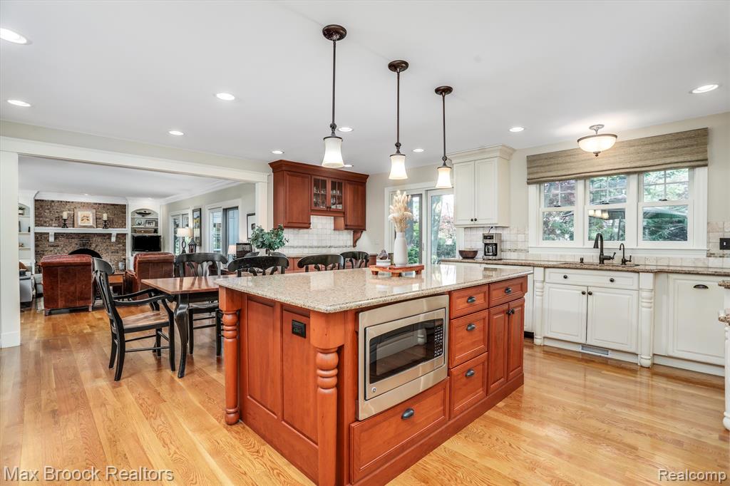 773 WOODCHESTER Drive, Bloomfield Hills, MI 48304 — Photo 11