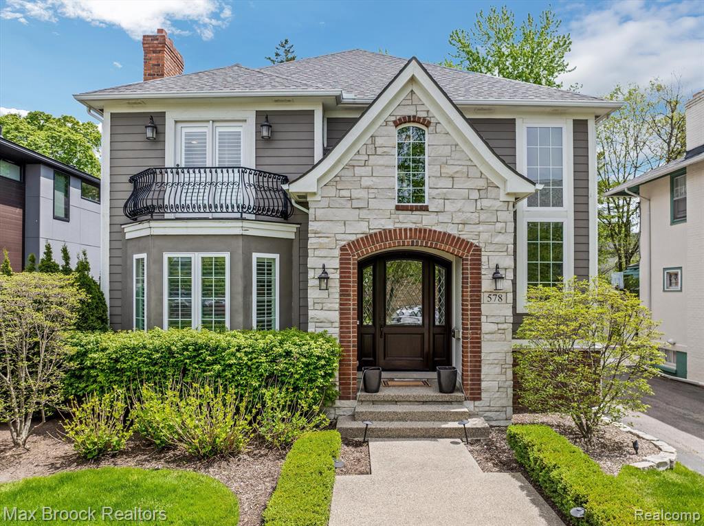 578 WOODLAND Street, Birmingham, MI 48009 — Photo 2