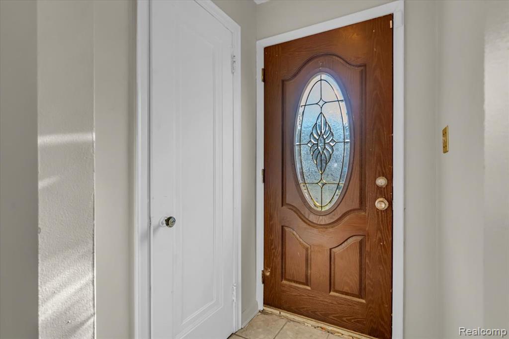 5164 Hereford Street, Detroit, MI 48224 — Photo 5