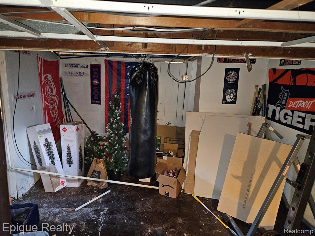 4645 Chatsworth Street, Detroit, MI 48224 — Photo 29