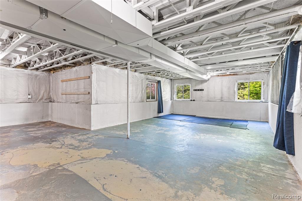 1484 Chapleau Drive, Ann Arbor, MI 48103 — Photo 40