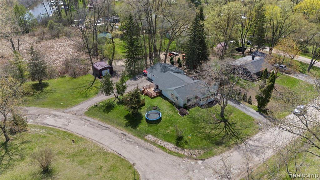 7003 TAPPON Drive, Clarkston, MI — Photo 3