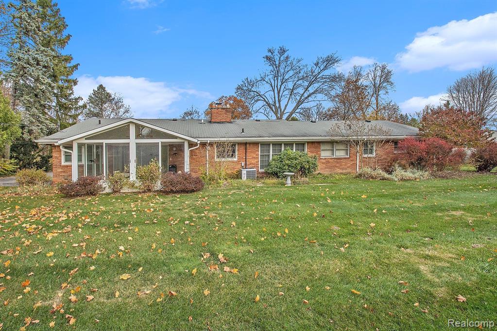 5730 Burnham Road, Bloomfield Hills, MI 48302 — Photo 22