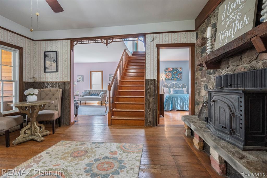 565 SLEAFORD Road, Howell, MI 48843 — Photo 9