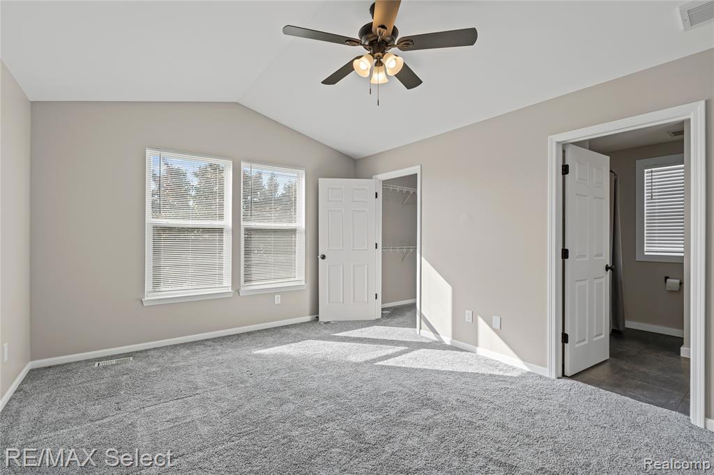 5199 Meadow Crest Circle, Holly, MI 48442 — Photo 18
