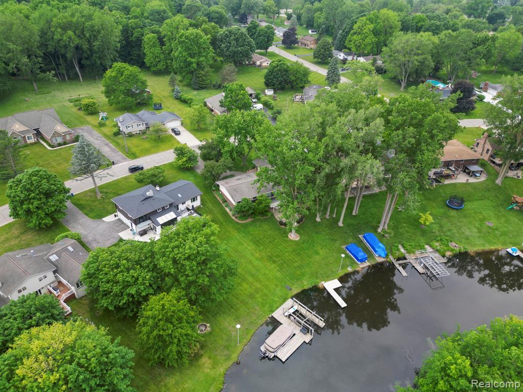 5250 Bronco Drive, Clarkston, MI — Photo 41