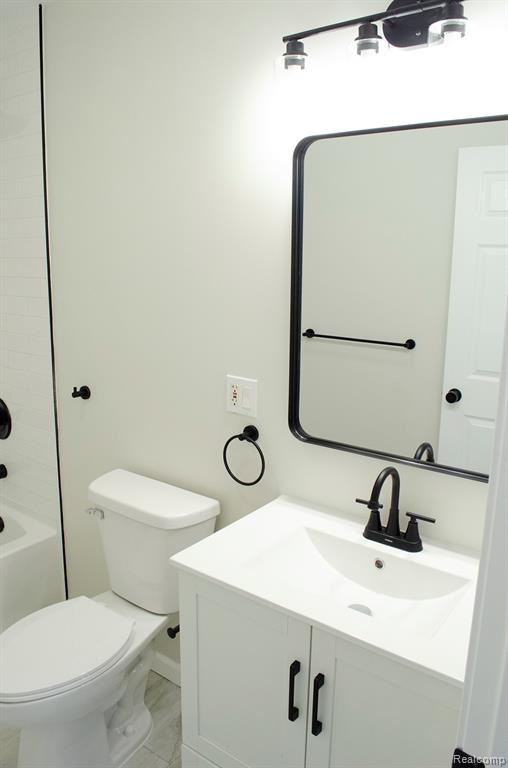 5850 Deering Street, Garden City, MI — Photo 20