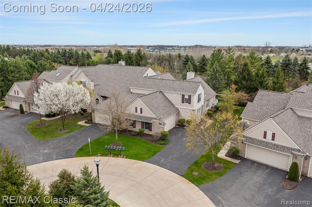 16576 Lyonhurst Circle, Northville, MI 48168 — Photo 2