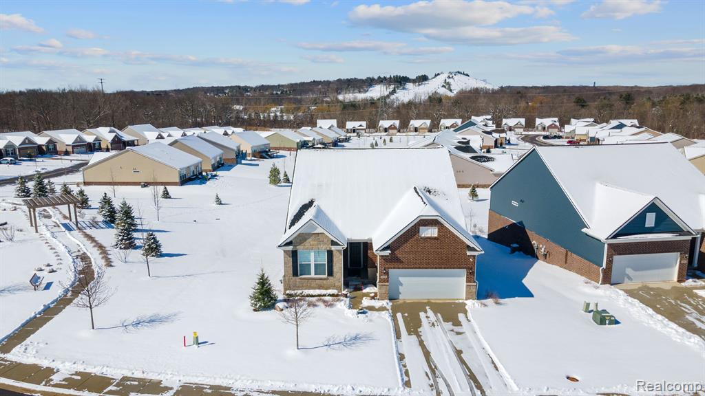 3995 ASHDALE Way, Clarkston, MI 48348 — Photo 61