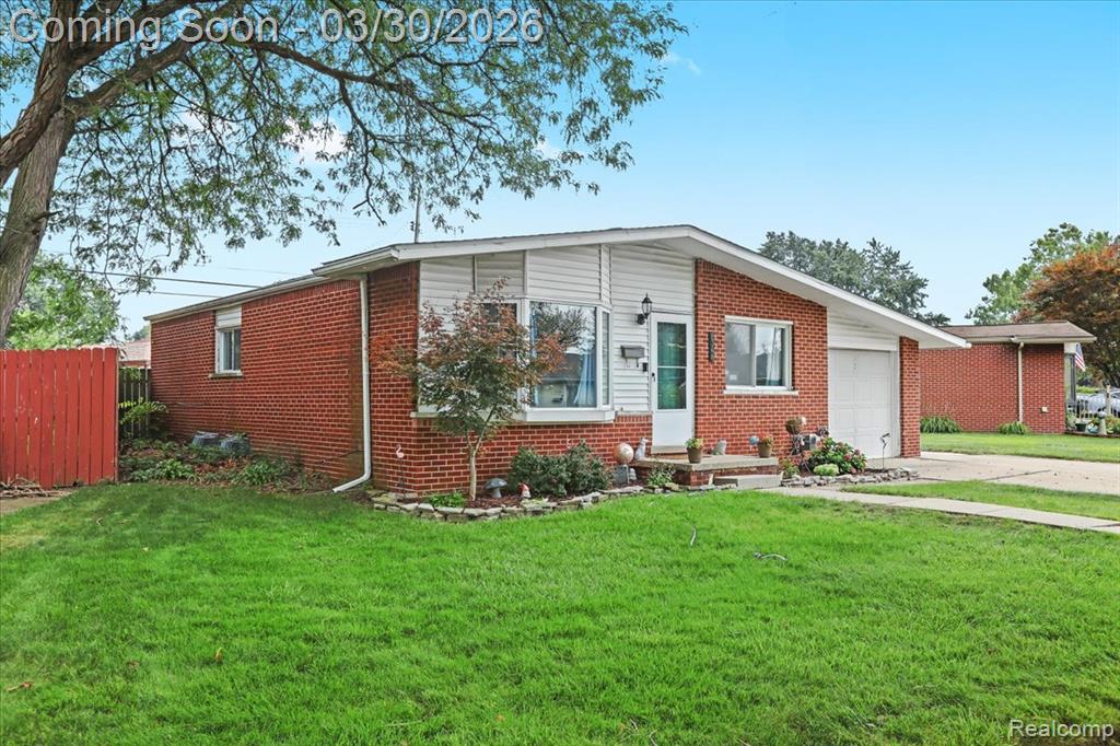 8346 Hillcrest Boulevard, Westland, MI — Photo 3