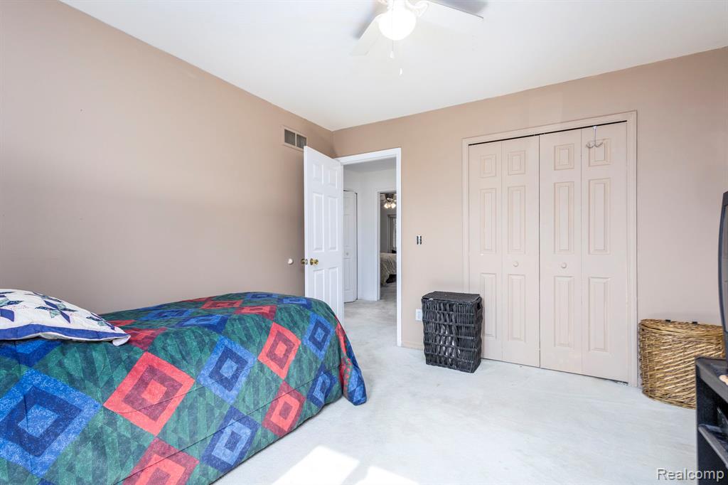 52448 Cedar Mill Drive, Macomb, MI 48042 — Photo 24