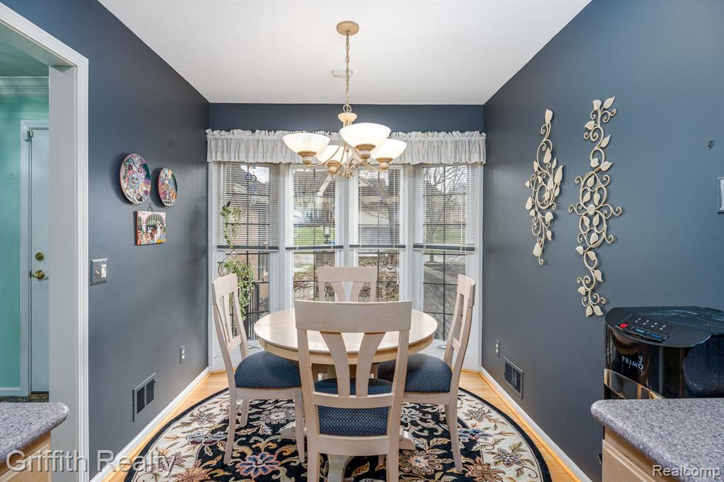 4553 GOLF VIEW Drive, Brighton, MI 48116 — Photo 12