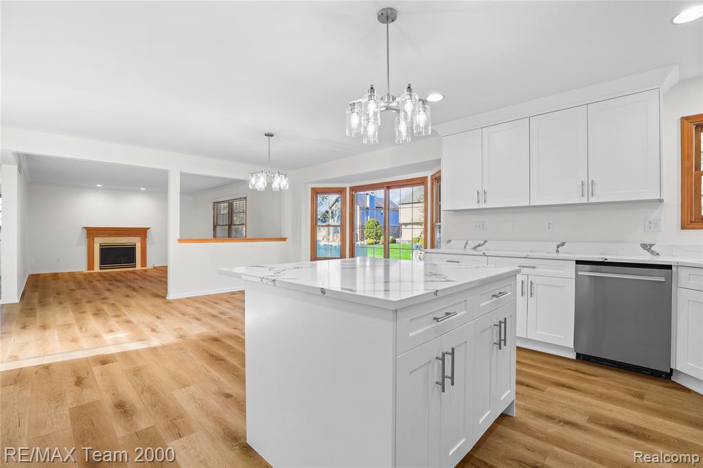 23888 Leighwood Drive, Trenton, MI 48183 — Photo 15