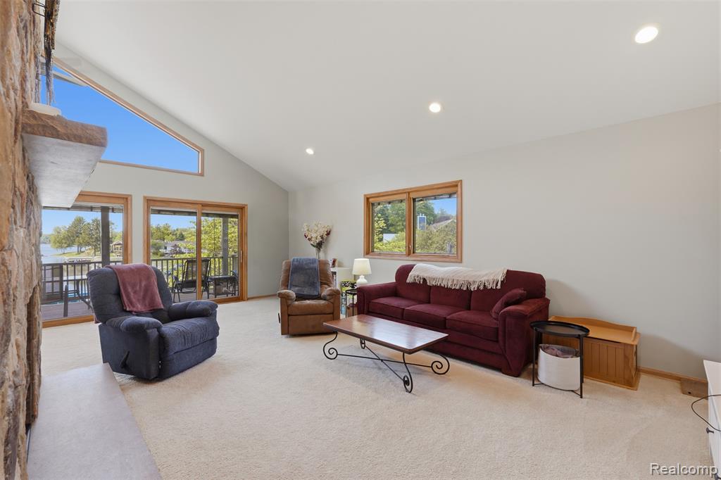 7477 Ore Knob Drive, Fenton, MI 48430 — Photo 8