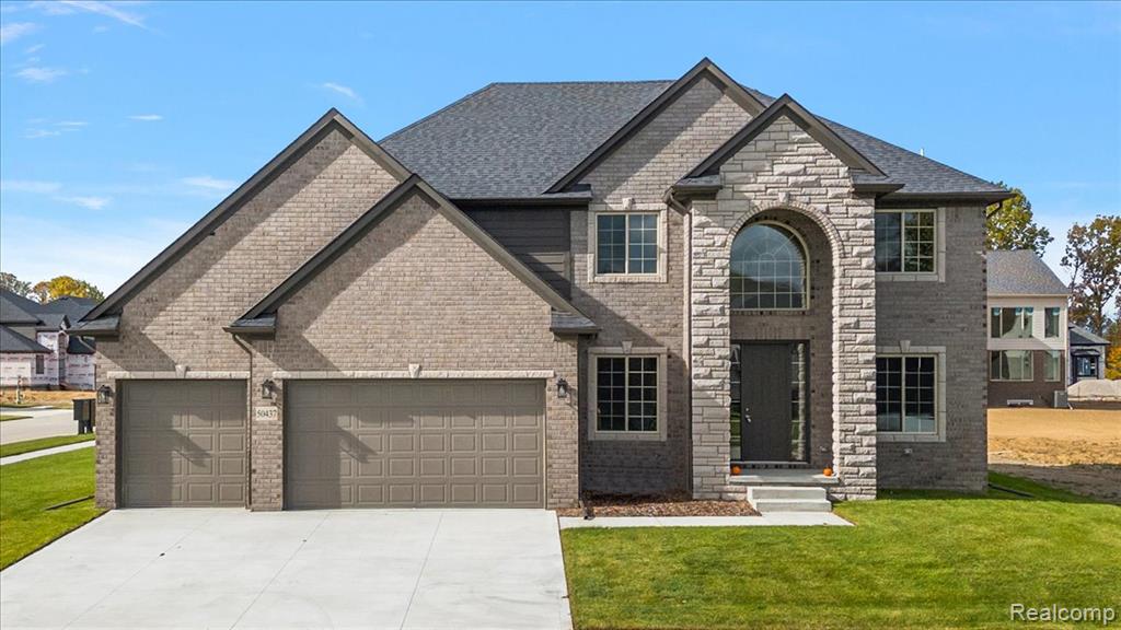 50437 MISTWOOD Drive, Macomb, MI 48042 — Photo 2