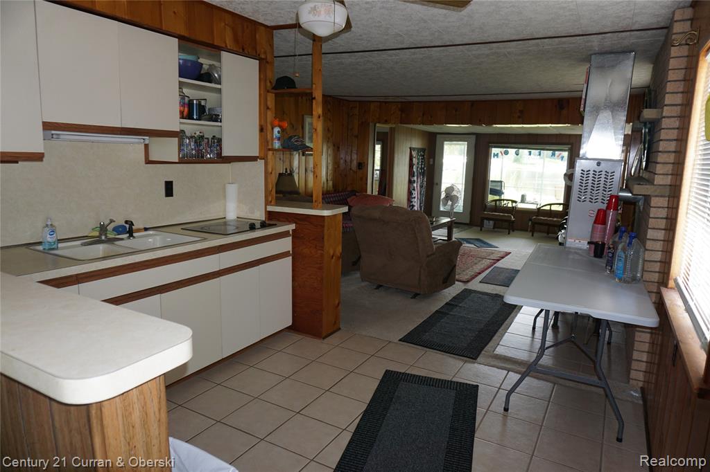11853 Patterson Lake Dr, Pinckney, MI 48169 — Photo 11