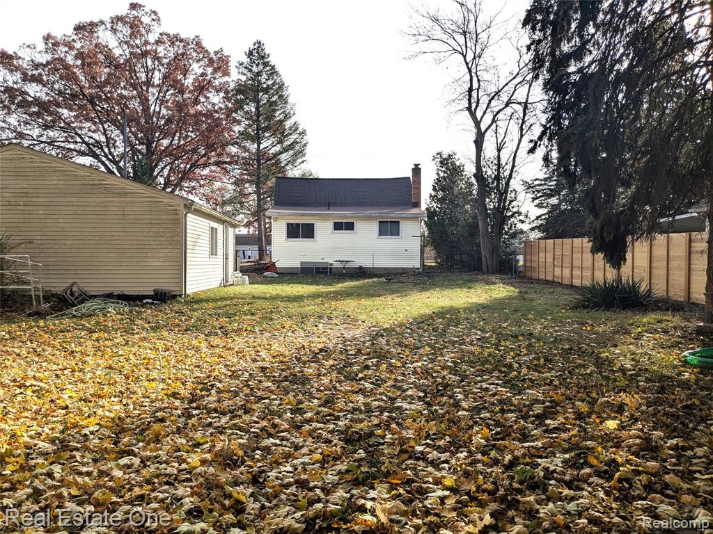 5605 W Utica Road, Shelby Twp, MI 48317 — Photo 3