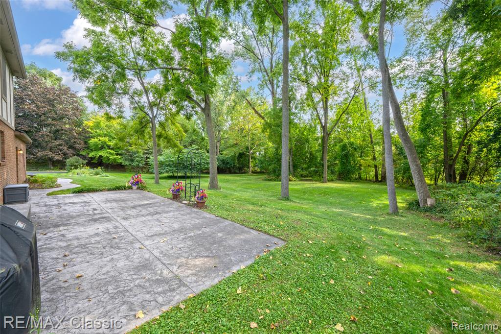 43421 Cottisford Street, Novi, MI 48167 — Photo 14