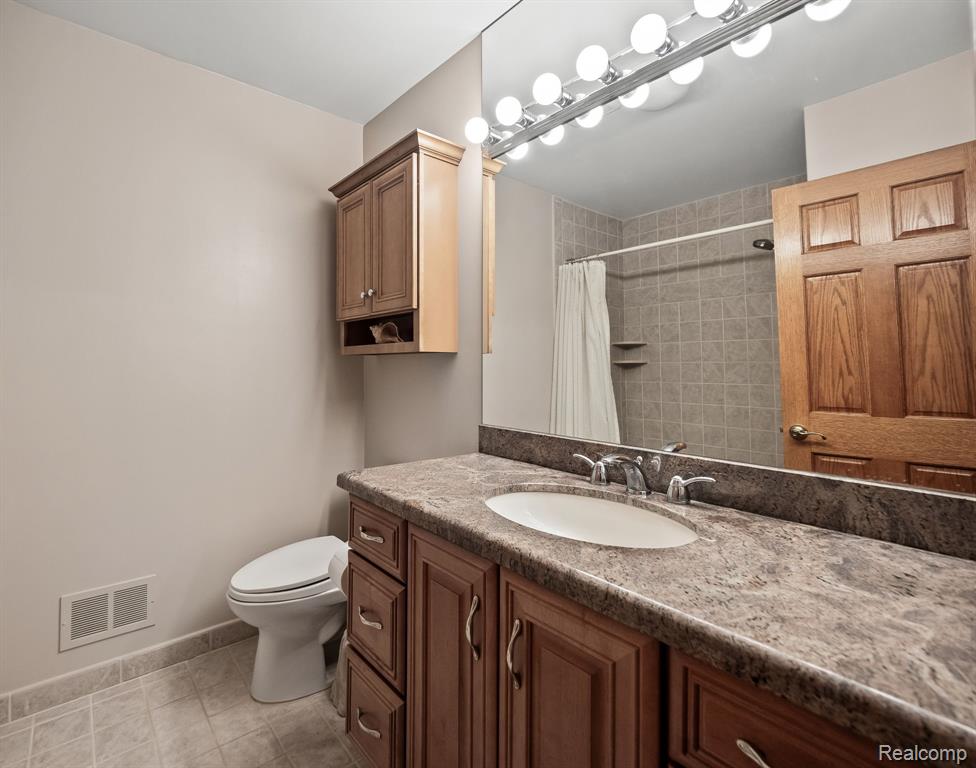8380 COOLEY BEACH Drive, White Lake, MI — Photo 21