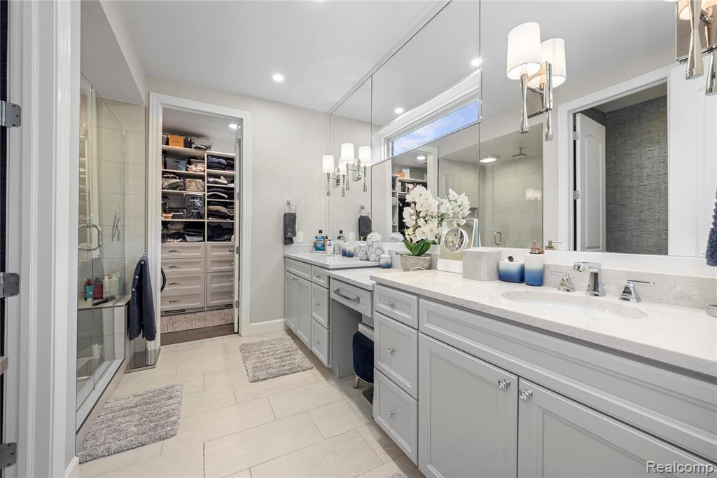 6511 Legacy Woods Trail, West Bloomfield, MI — Photo 20
