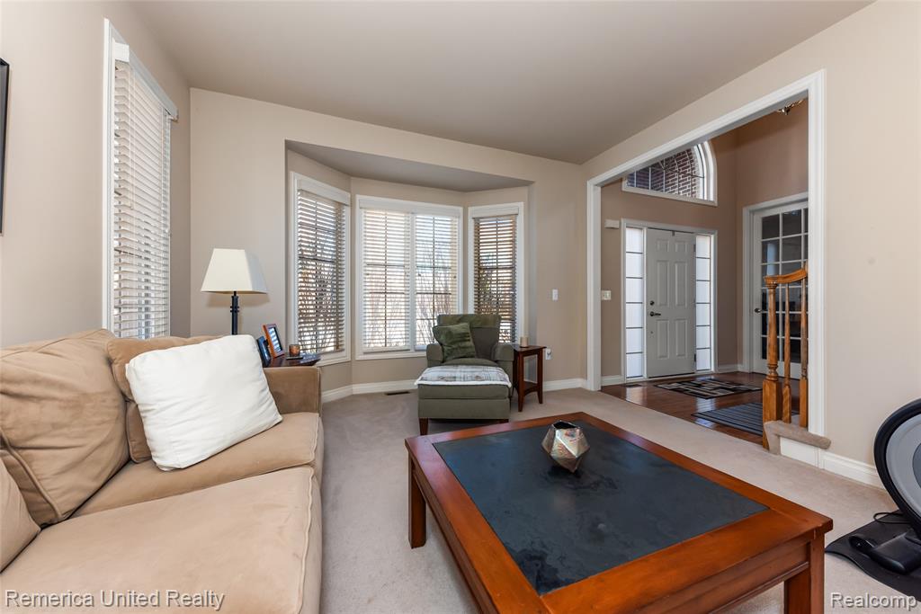24695 Wedgewood Dr, South Lyon, MI 48178 — Photo 13