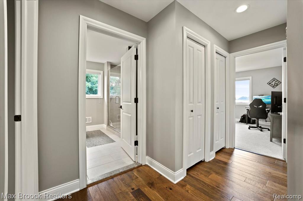 8184 Woodland Shore Drive, Brighton, MI 48114 — Photo 31