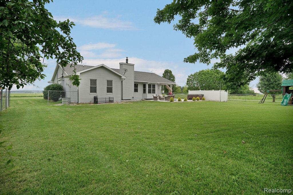 3334 E Freeland Road, Freeland, MI 48623 — Photo 46