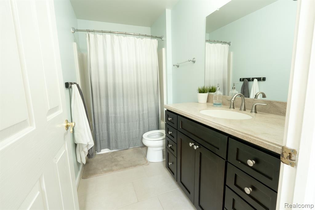 4839 SYCAMORE Drive, Ypsilanti, MI 48197 — Photo 25