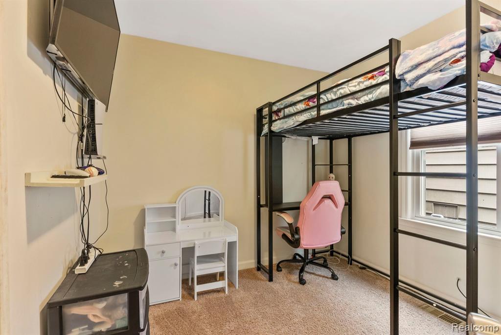 6086 N CROWN Street, Westland, MI — Photo 10