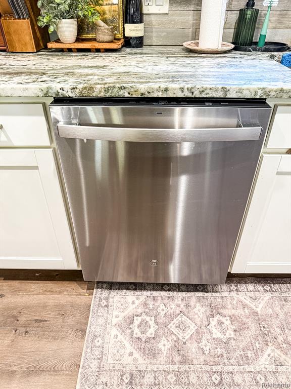 30723 Flanders Avenue, Warren, MI 48088 — Photo 10