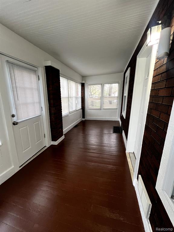 7567 TOEPFER Road, Warren, MI 48091 — Photo 3