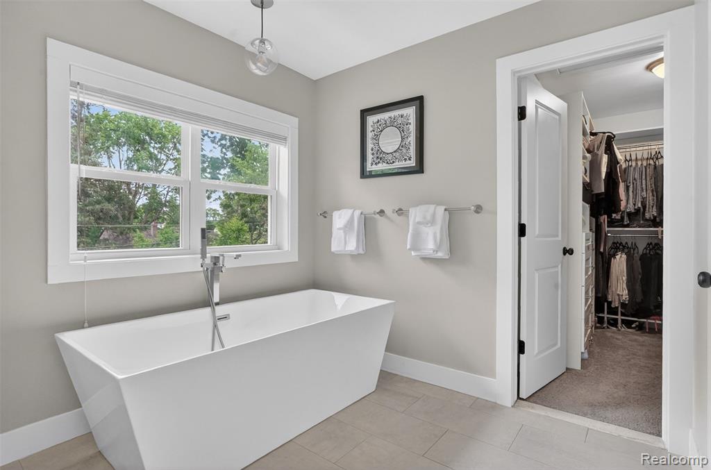 15844 Kirkshire Avenue, Beverly Hills, MI 48025 — Photo 23
