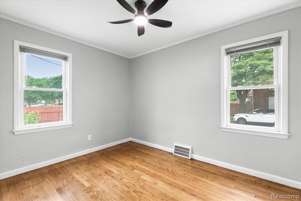 8355 W Outer Drive, Detroit, MI 48219 — Photo 18