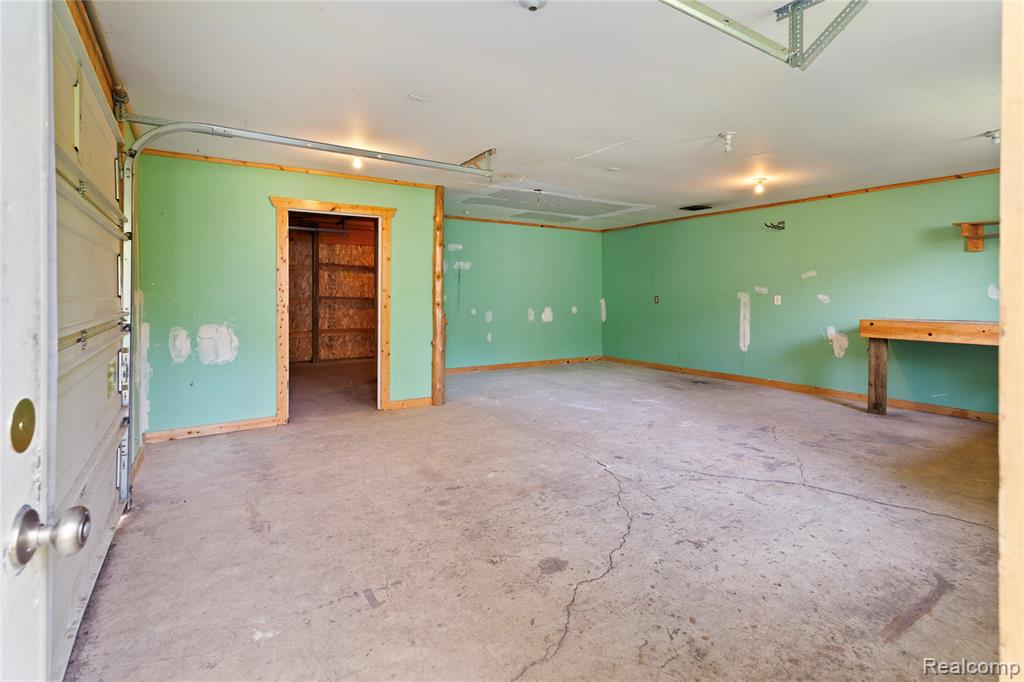 113 W Polly Street, Perry, MI 48872 — Photo 43