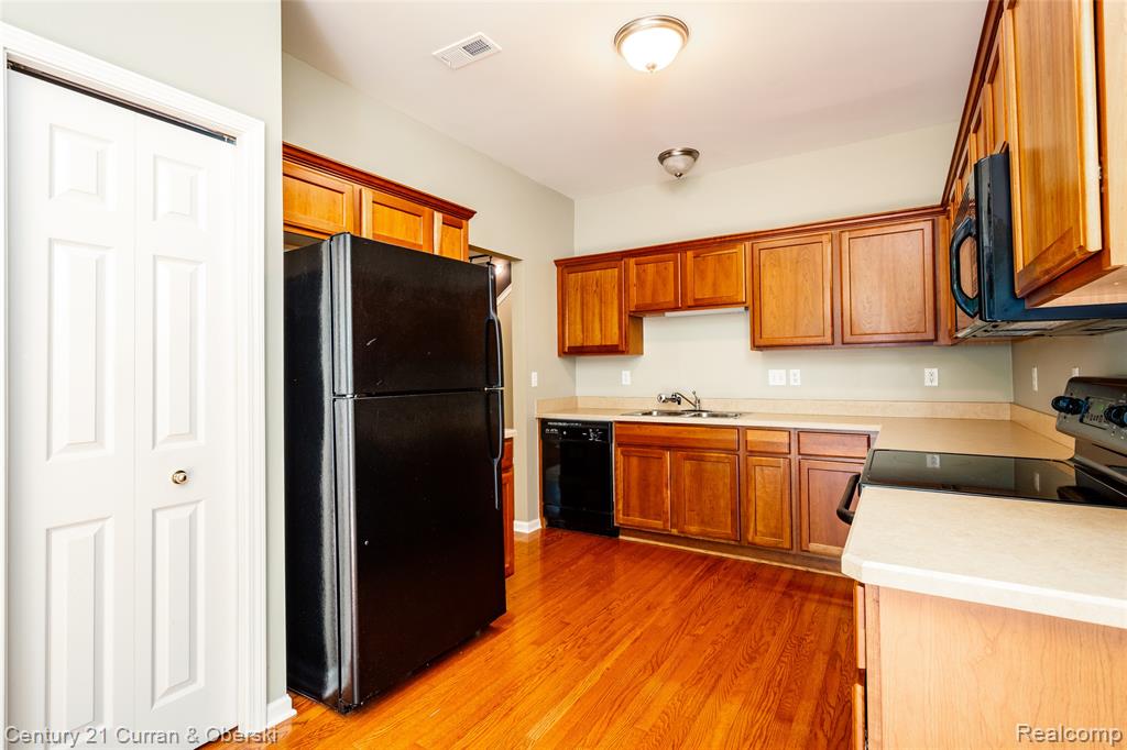 39660 Rockcrest Lane, Northville, MI — Photo 13