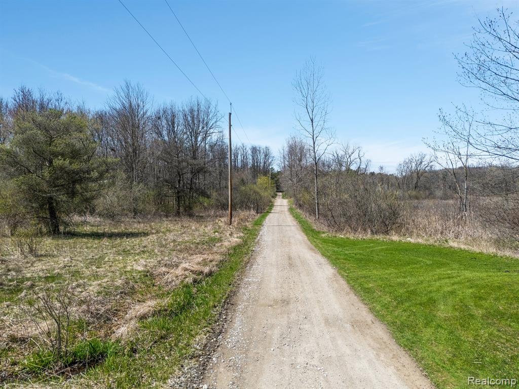 7312 LINDEN Road, Fenton, MI 48430 — Photo 52