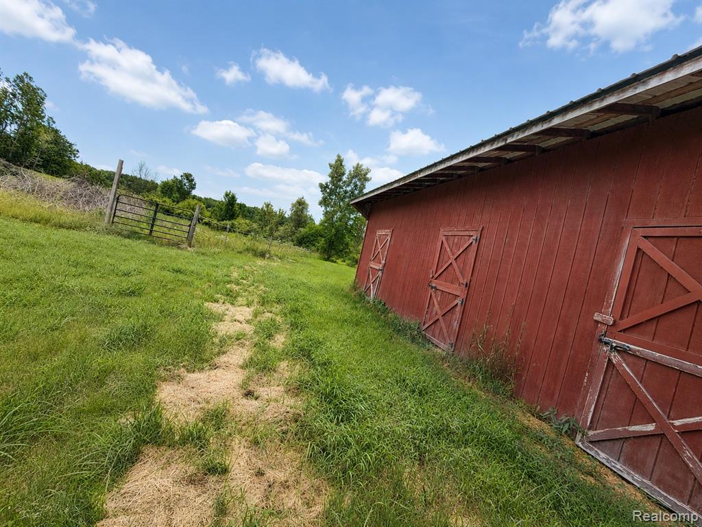12449 Norman Road, Yale, MI 48097 — Photo 4