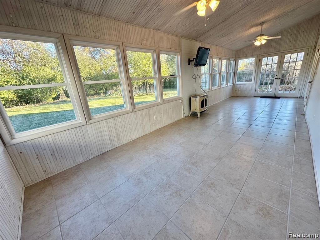 4302 SHERIDAN Drive, Royal Oak, MI 48073 — Photo 22