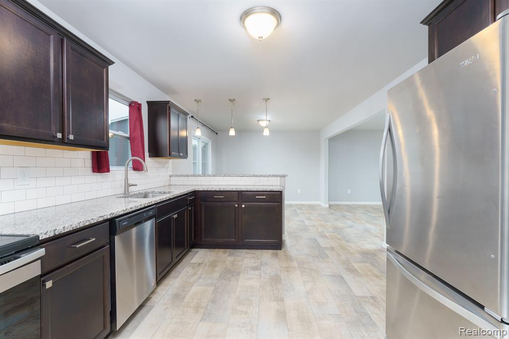 3078 IVY WOOD Circle, Howell, MI 48855 — Photo 13