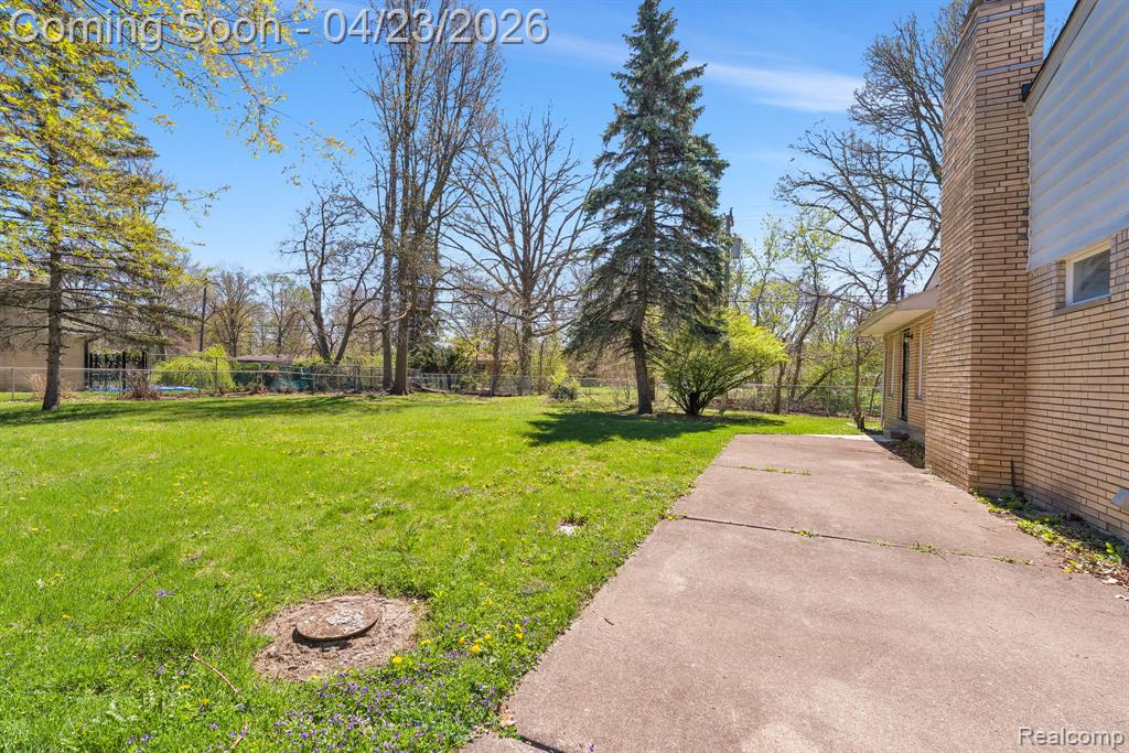 26211 Ross Street, Inkster, MI 48141 — Photo 38