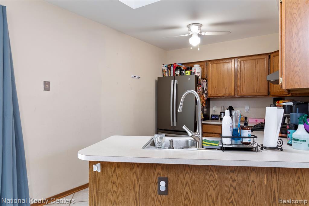 39661 ARBOR Street, Harrison Township, MI — Photo 8
