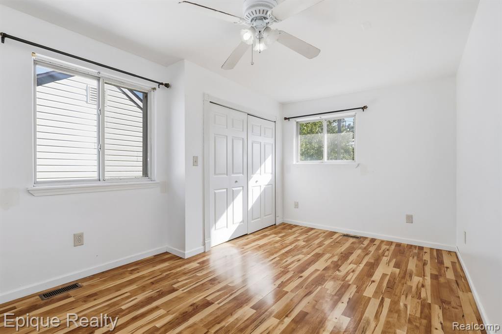 76 W Coy Avenue, Hazel Park, MI 48030 — Photo 15